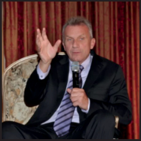 Joe Montana, 2012 Roy Firestone Award honoree